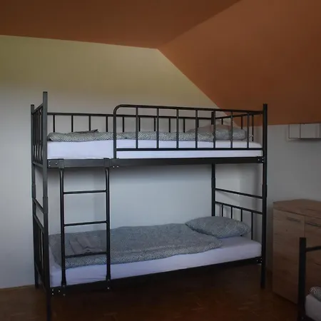 Kmetija Frangez Hostal *