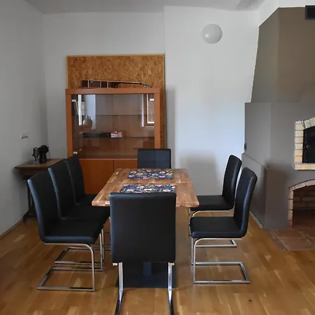 Kmetija Frangez Hostal