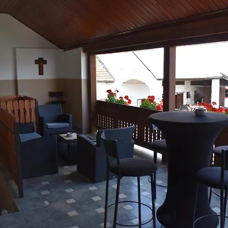 Hostal Kmetija Frangez